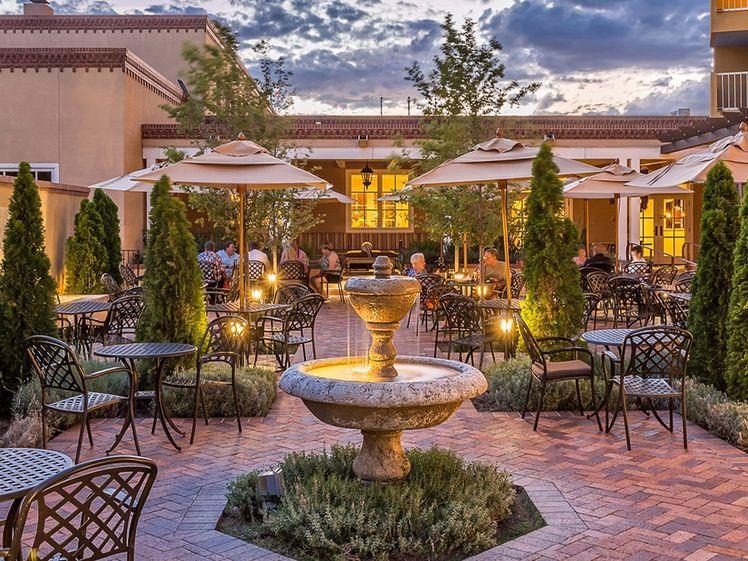 Courtyard at Hotel Albuquerque at Old Town